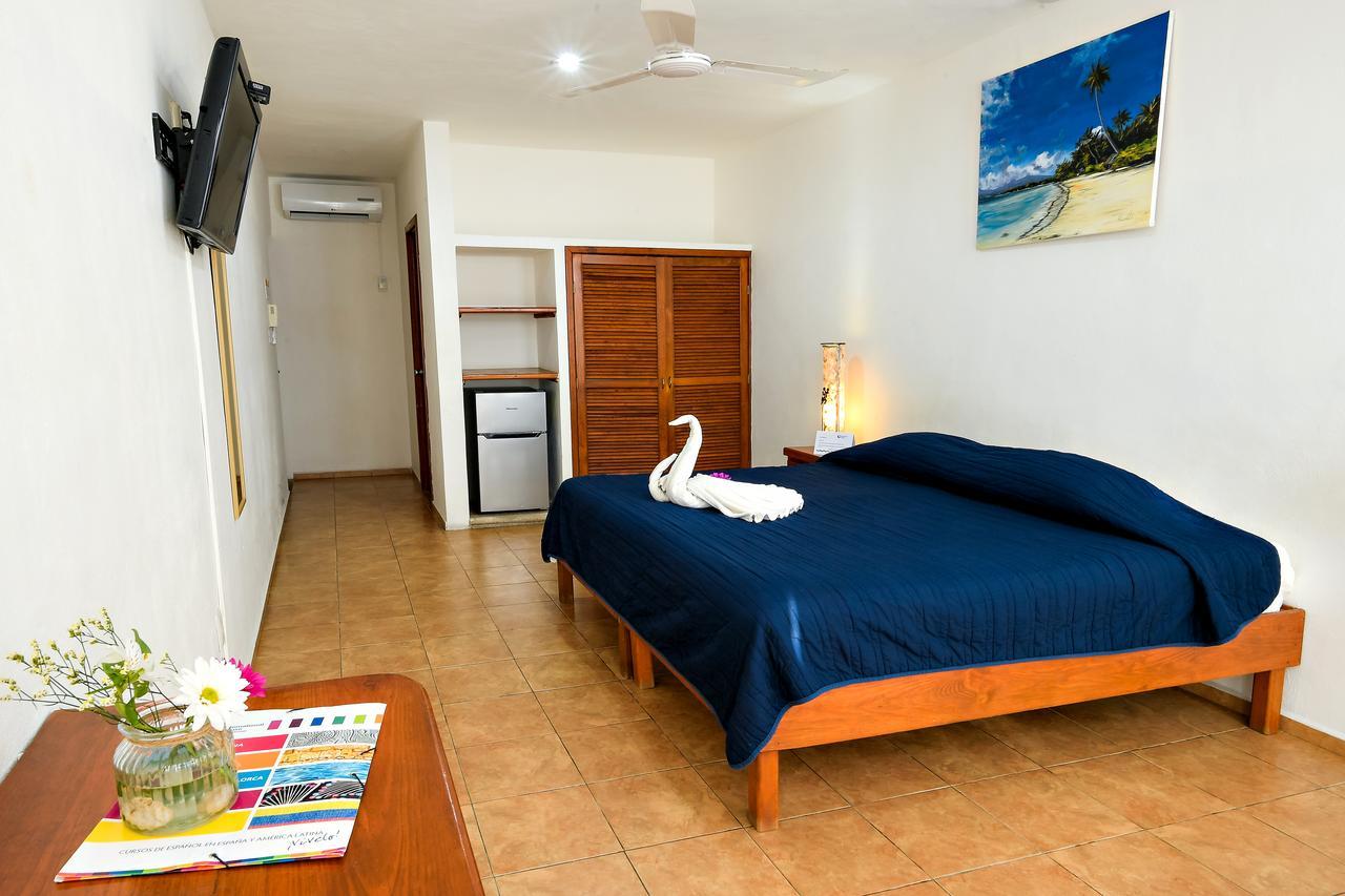 Hotel International House Playa del Carmen Esterno foto